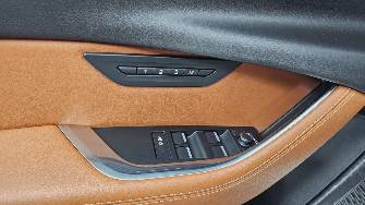 Jaguar XE I Рестайлинг 2.0d AT