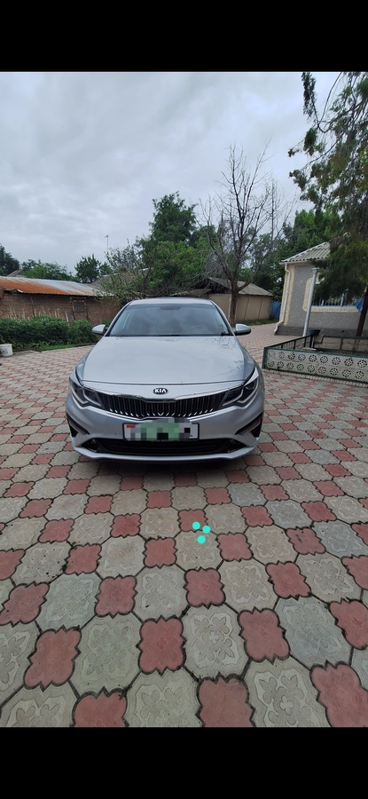 Открыть фото Kia K5 III LPi 2.0 AT