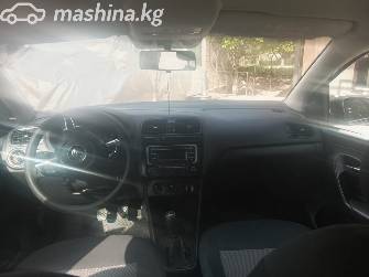 Volkswagen Polo V 1.6 MT