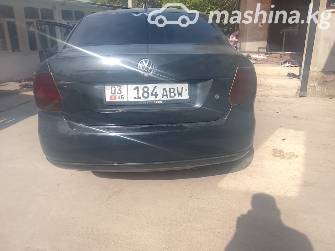 Volkswagen Polo V 1.6 MT