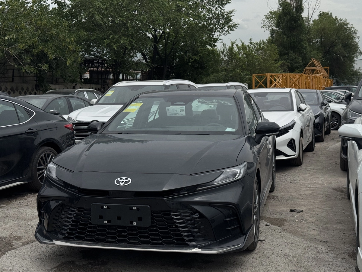Toyota Camry IX (XV80) China Market 2.0hyb CVT