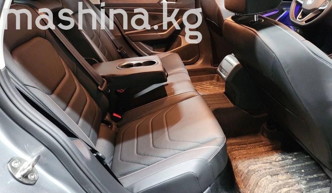 Volkswagen Jetta VII Рестайлинг 1.5 AT