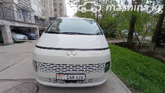 Hyundai Staria 2.2d AT