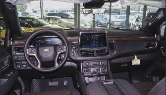 Chevrolet Suburban XII 6.2 AT 4WD