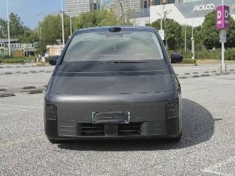 LiXiang Mega 102.7 kWh Electro AT 4WD