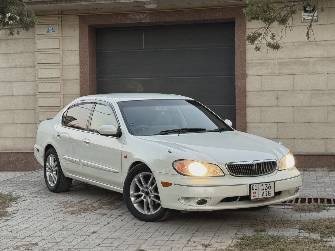 Nissan Cefiro III (A33) 2.0 AT