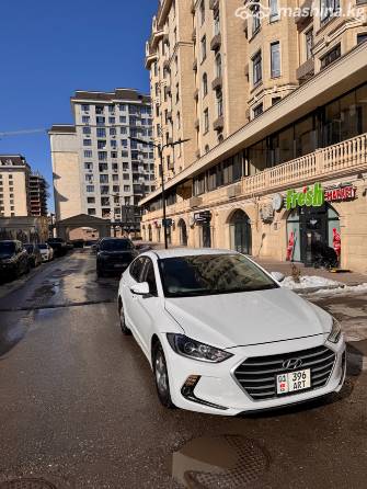 Hyundai Avante VI 1.6 AT