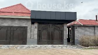 Дом, 6 и более комнат, 330 м2