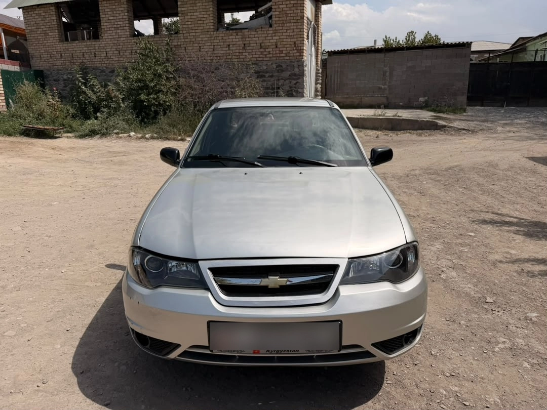 Открыть фото Daewoo Nexia I Рестайлинг 1.5 MT