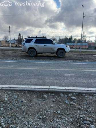 Toyota 4Runner V Рестайлинг 4.0 AT