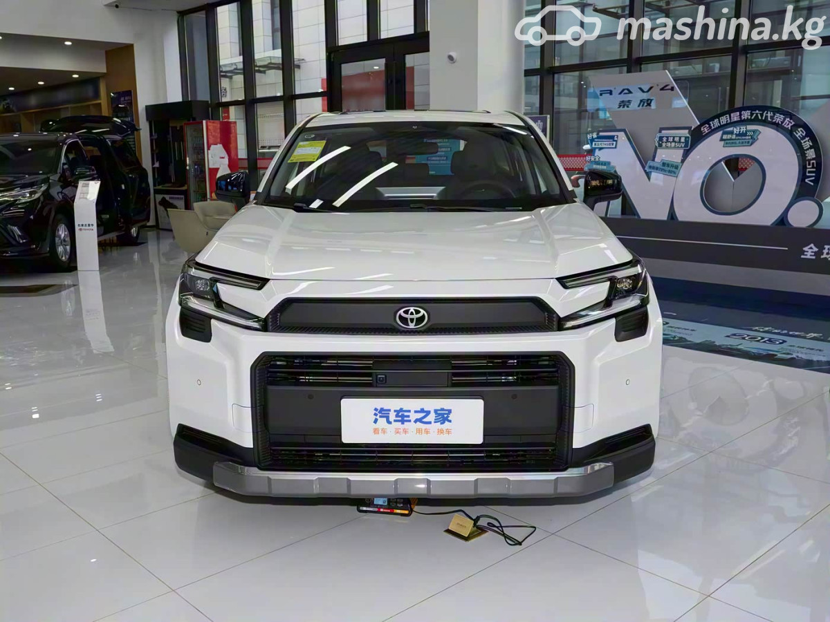 Открыть фото Toyota RAV4 V (XA50) 2.0 CVT 4WD