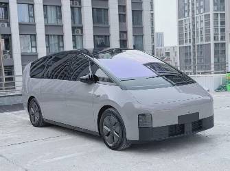 LiXiang Mega 102.7 kWh Electro AT 4WD