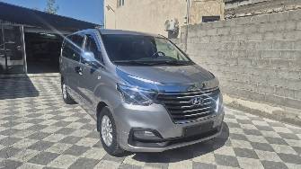 Hyundai Starex (H-1) Hyundai Starex (H-1) II Рестайлинг 2 2.5d AT