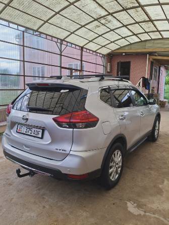 Nissan Rogue II Рестайлинг 2.5 CVT 4WD