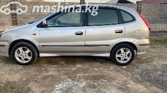 Nissan Almera Tino 1.8 MT