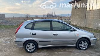 Nissan Almera Tino 1.8 MT