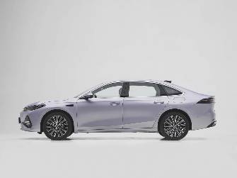 Geely Galaxy A7 1.5hyb AT