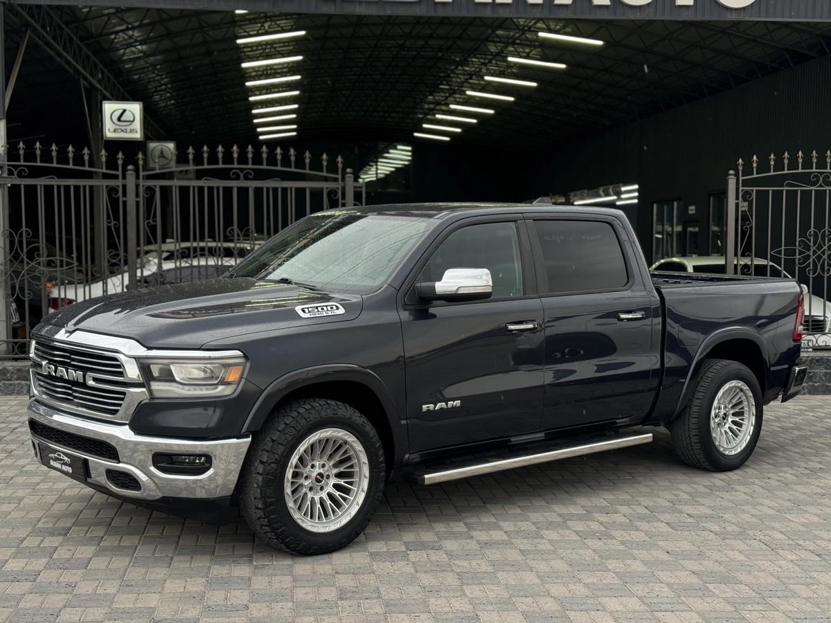 Dodge RAM IV (DS/DJ) 5.7 AT 4WD