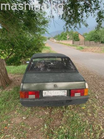 ВАЗ (Lada) 21099 21099 1.5 MT
