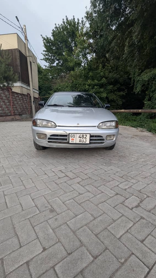 Открыть фото Mitsubishi Colt IV 1.6 MT