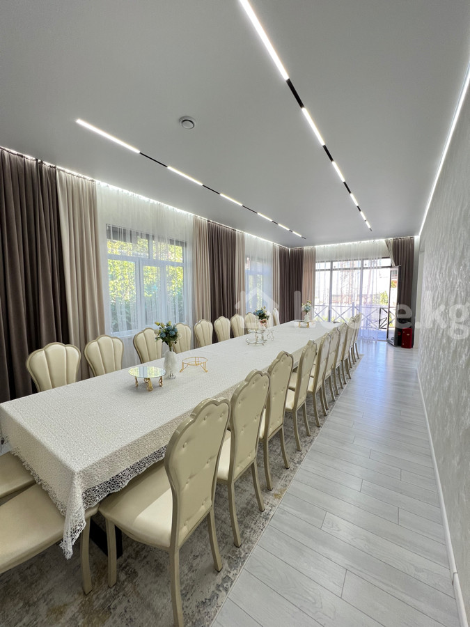 Дача, 5-комн., 160 м2