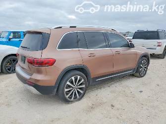 Mercedes-Benz GLB I (X247) 250 2.0 AMT 4WD
