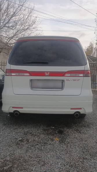 Honda Elysion I Рестайлинг 3.0 AT