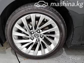 Lexus ES VII Рестайлинг 300h 2.5hyb CVT