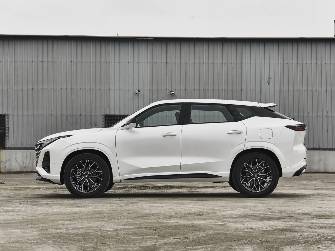 Changan UNI-Z 1.5 AMT