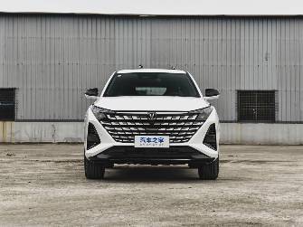Changan UNI-Z 1.5 AMT