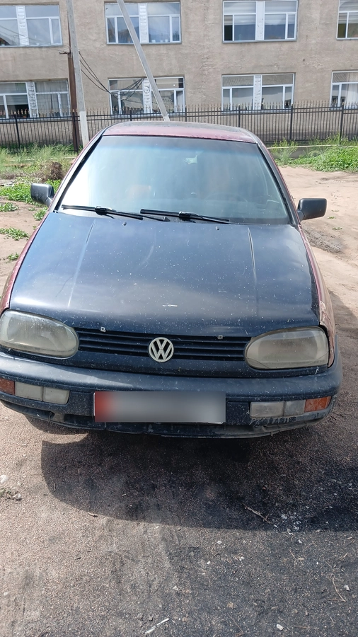 Volkswagen Golf III 1.8 MT