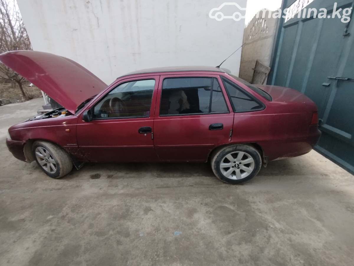 Daewoo Nexia I Рестайлинг 1.6 MT