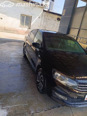 Volkswagen Polo V Рестайлинг 1.6 AT