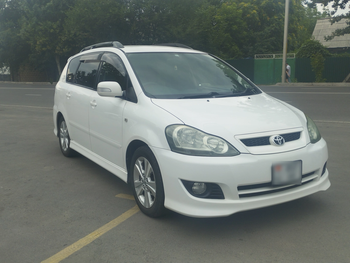 Toyota Ipsum II (M20) Рестайлинг 2.4 AT
