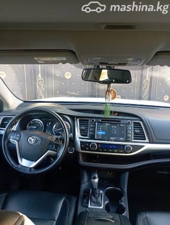 Toyota Highlander III (U50) 3.5hyb CVT 4WD