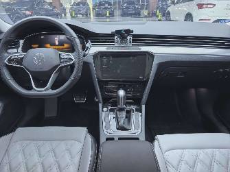 Volkswagen Magotan B9 1.5 AMT