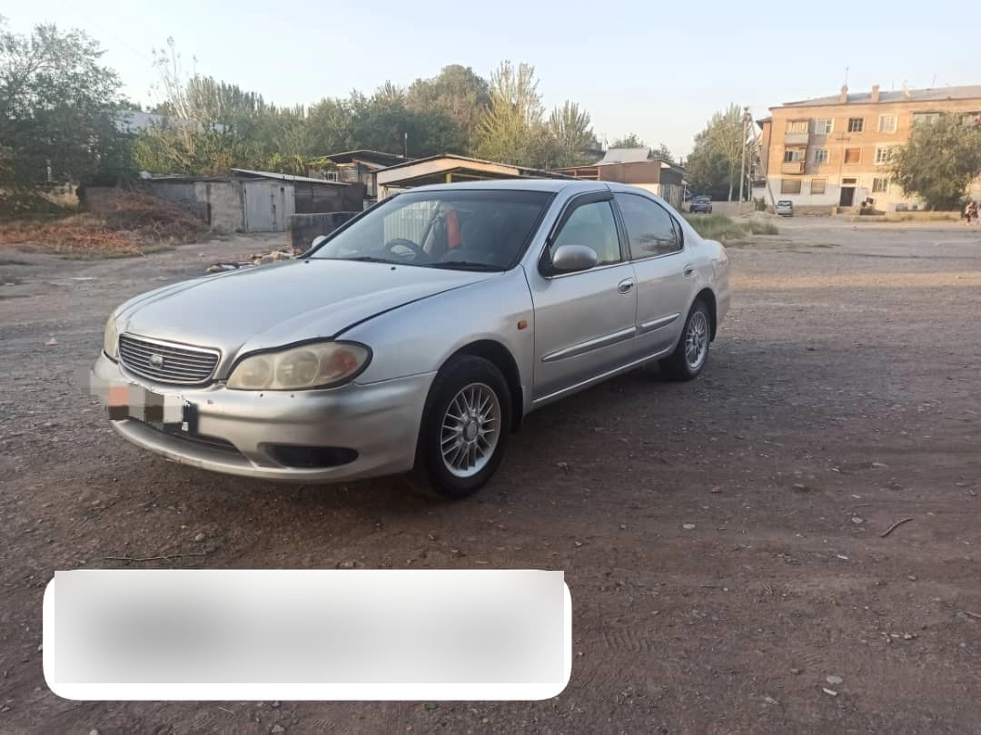 Nissan Cefiro III (A33) 2.0 AT