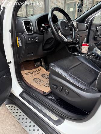 Kia Sportage IV Рестайлинг 2.0d AT