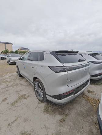 Dongfeng Aeolus L7 1.5hyb AT