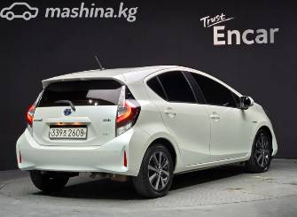 Toyota Prius c I Рестайлинг 1.5hyb AT
