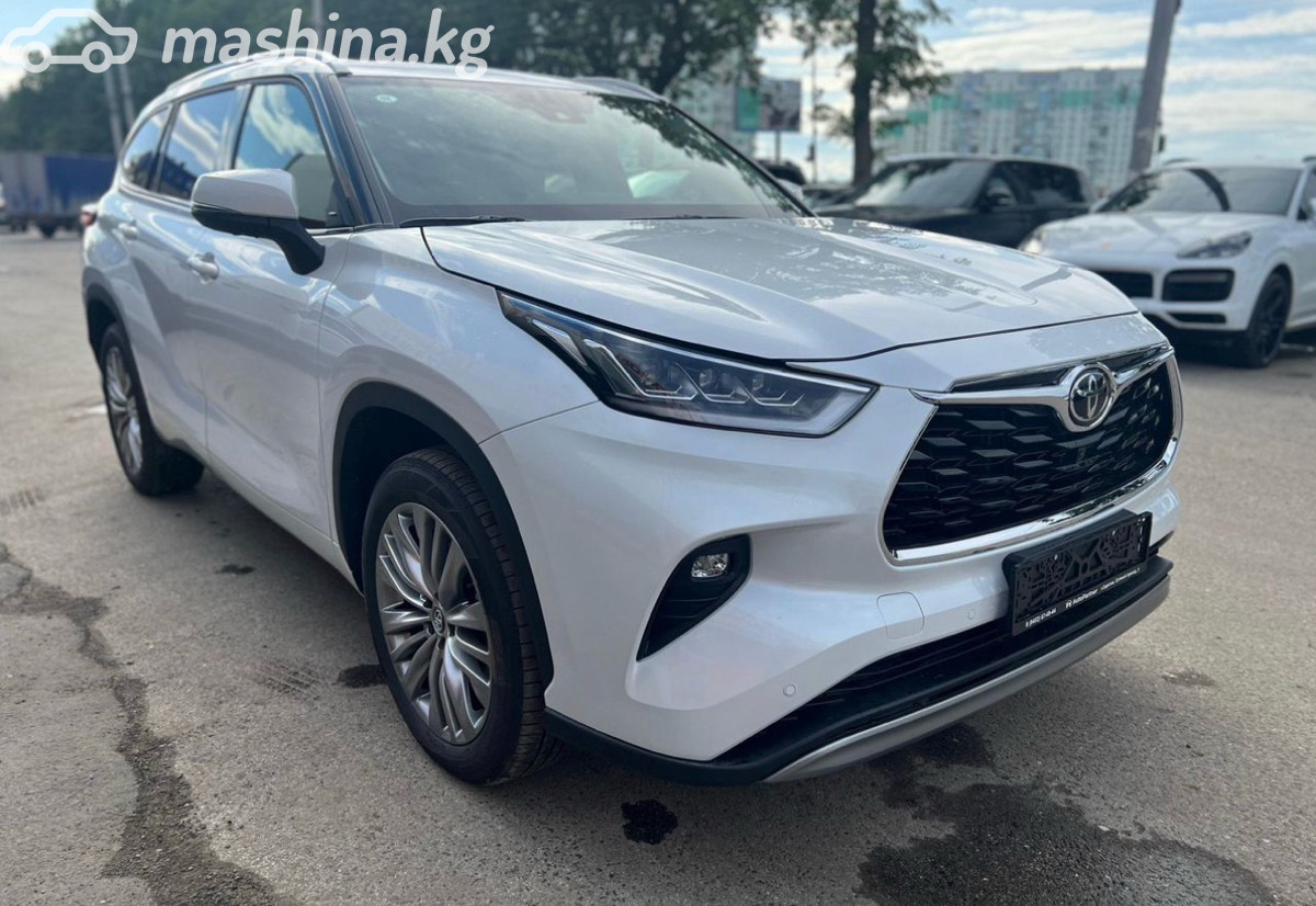 Открыть фото Toyota Highlander IV (U70) 2.0 AT 4WD
