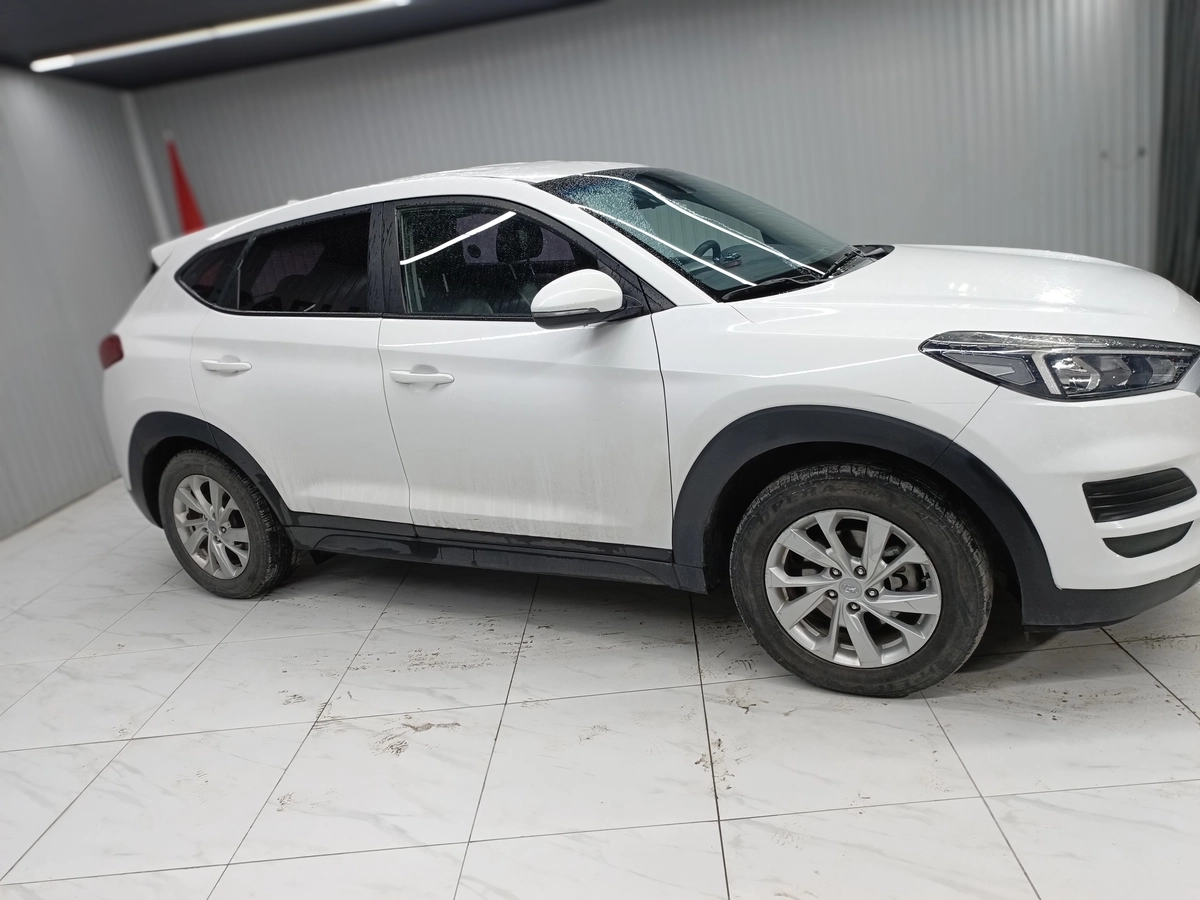 Hyundai Tucson III 2.0d AT