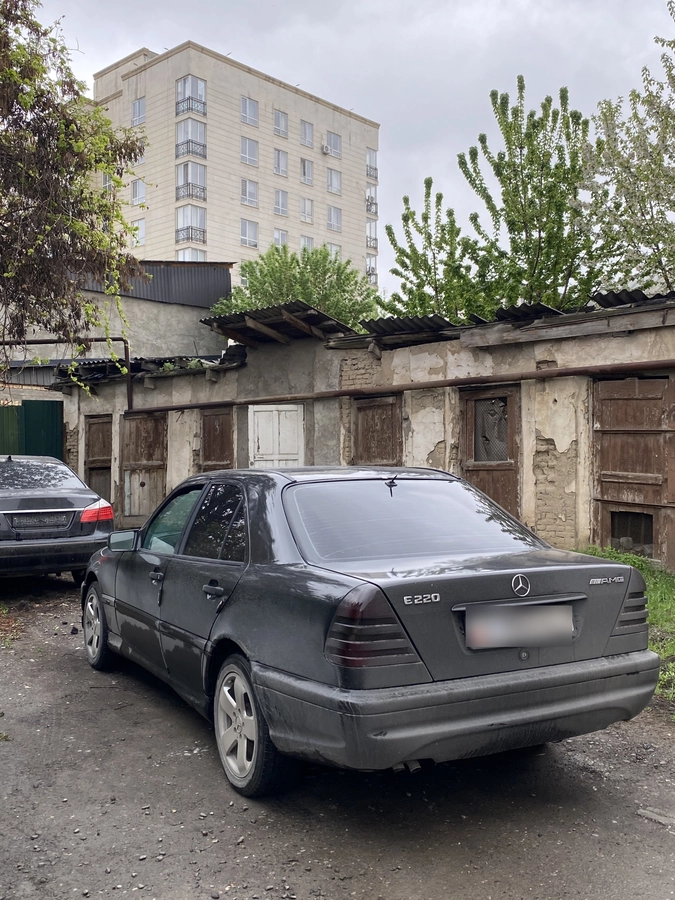 Mercedes-Benz C-Класс I (W202) 220 2.2 MT