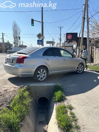 Toyota Avensis II 2.4 AT