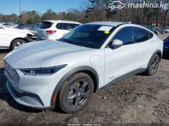 Ford Mustang Mach-E I 98 kWh Electro AT