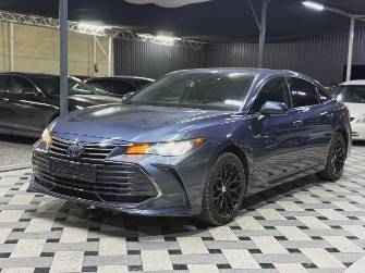 Toyota Avalon V 2.5hyb CVT