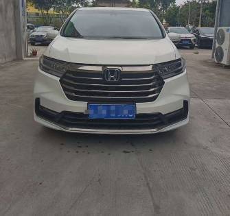 Honda Odyssey V Рестайлинг 2 2.0hyb CVT