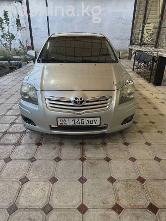 Toyota Avensis II Рестайлинг 1.8 MT