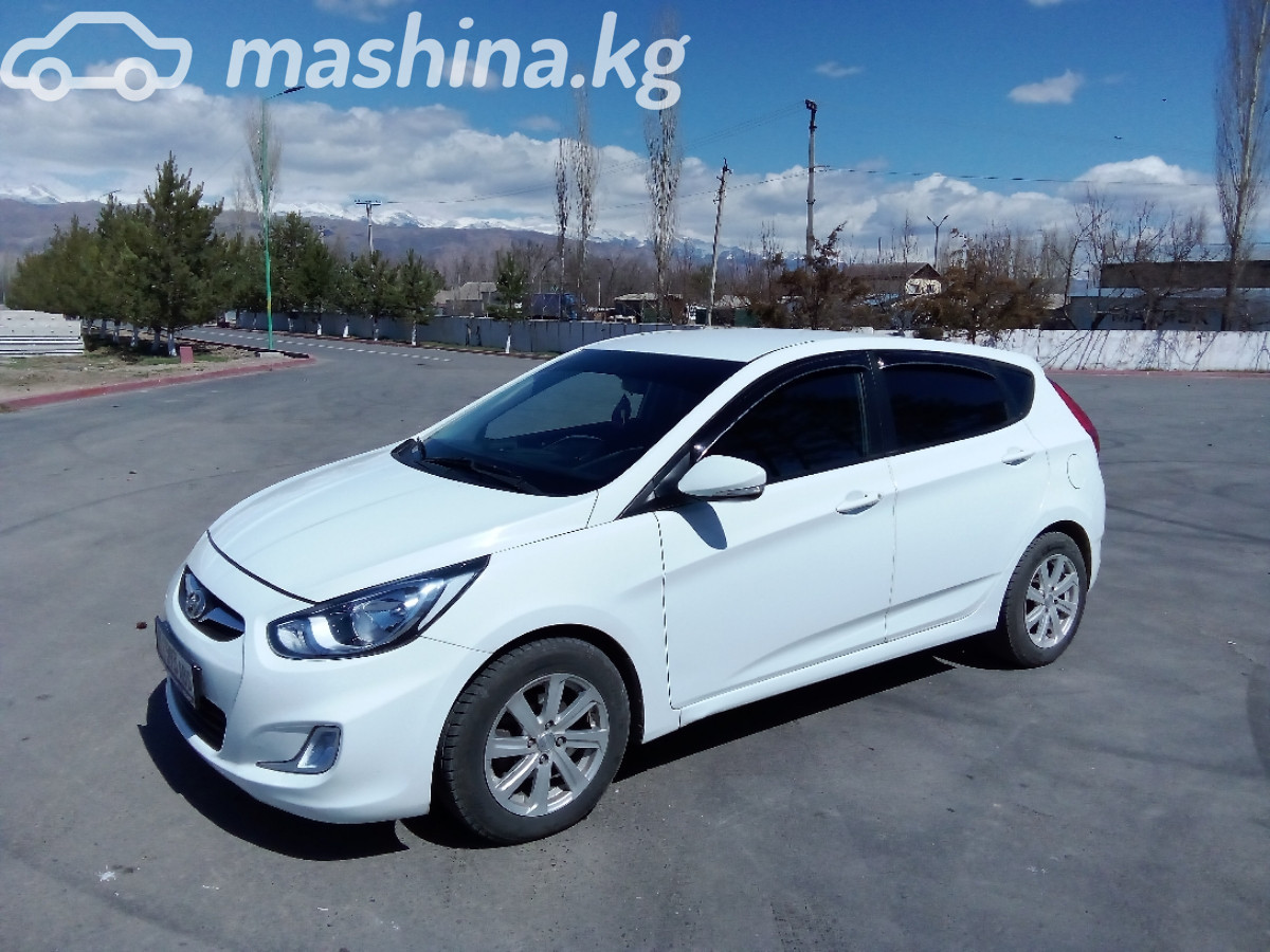 Hyundai Accent IV 1.6 AT