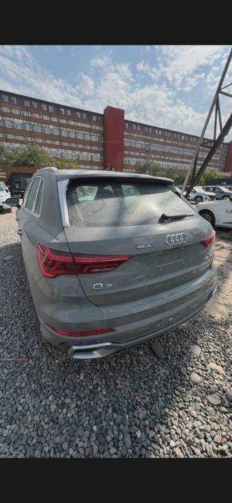 Audi Q3 II (F3) 35 TFSI 1.5 AMT